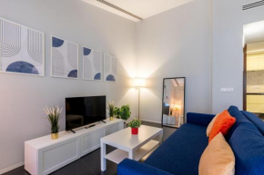 C2 Apartment with Terrace in the Arenal, Cathedral, Seville